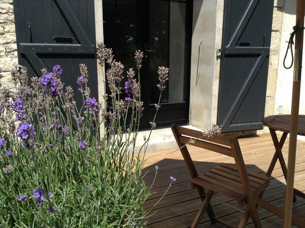La Grange D'Aunis Bed & Breakfast Aigrefeuille-d'Aunis Ruang foto