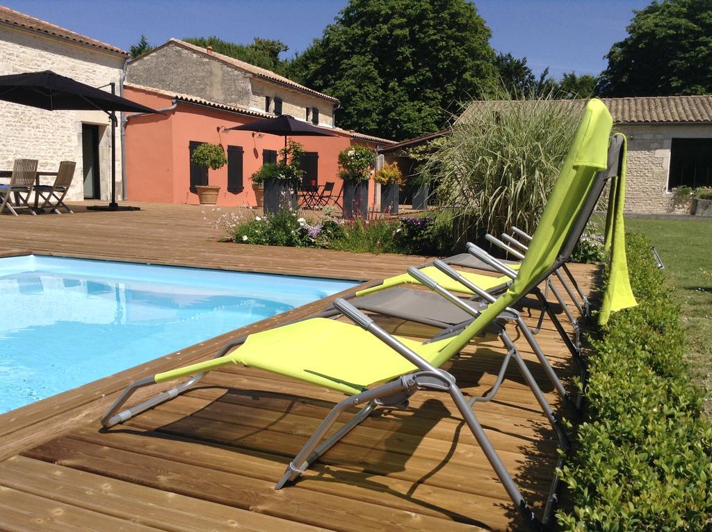 La Grange D'Aunis Bed & Breakfast Aigrefeuille-d'Aunis Bagian luar foto