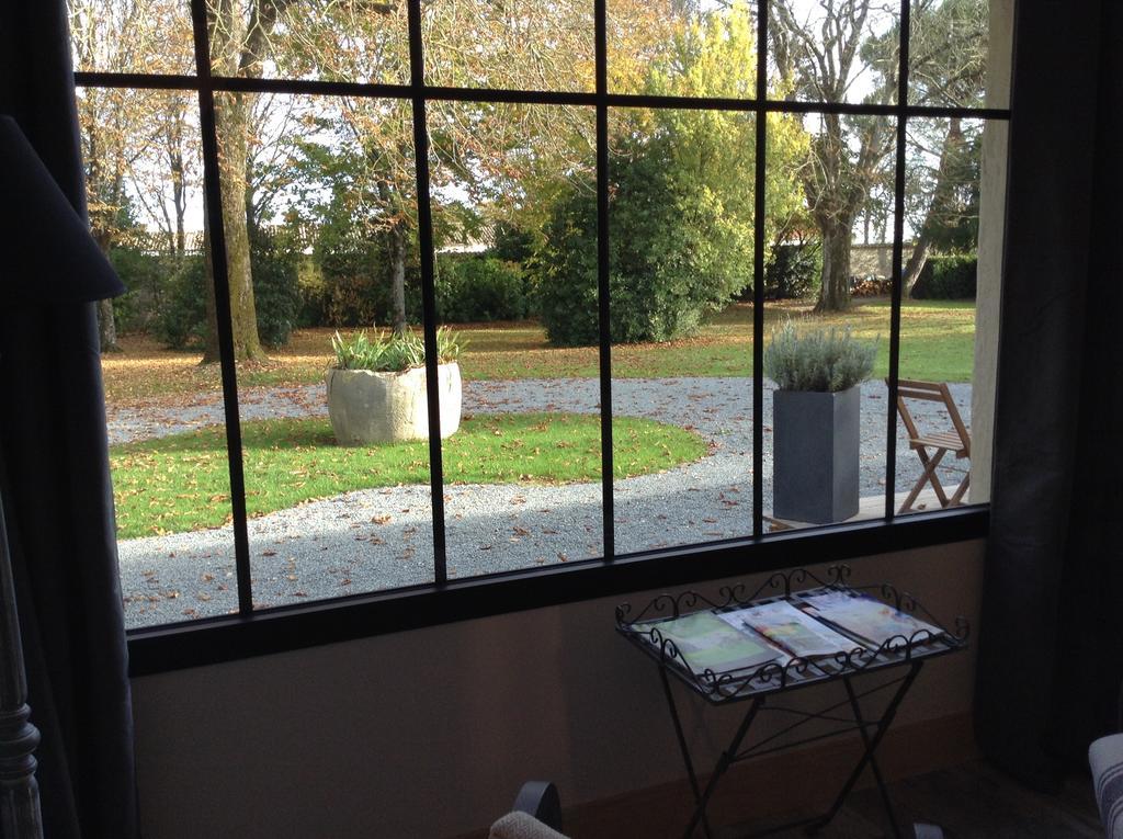 La Grange D'Aunis Bed & Breakfast Aigrefeuille-d'Aunis Ruang foto