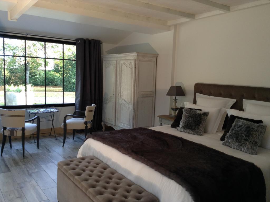 La Grange D'Aunis Bed & Breakfast Aigrefeuille-d'Aunis Ruang foto