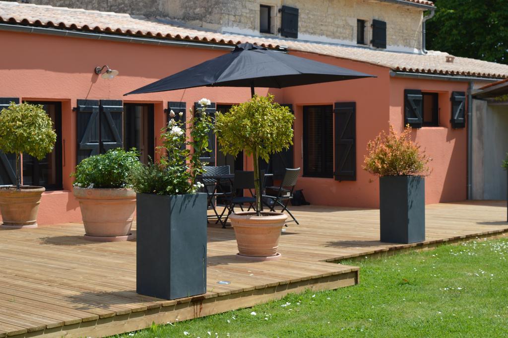 La Grange D'Aunis Bed & Breakfast Aigrefeuille-d'Aunis Ruang foto