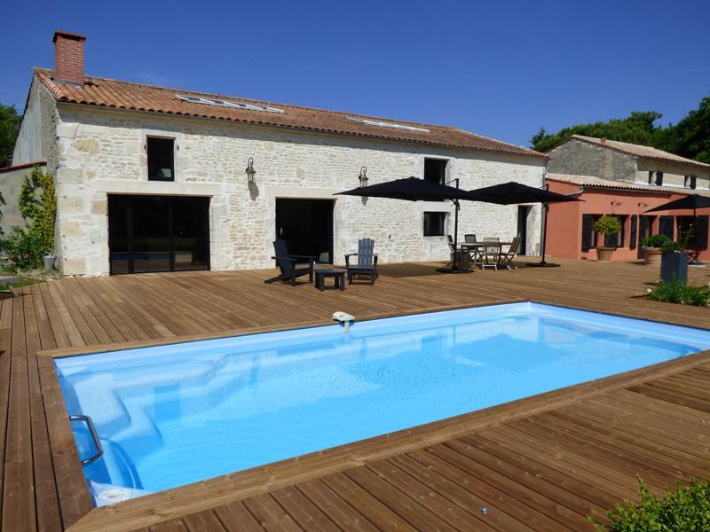 La Grange D'Aunis Bed & Breakfast Aigrefeuille-d'Aunis Bagian luar foto