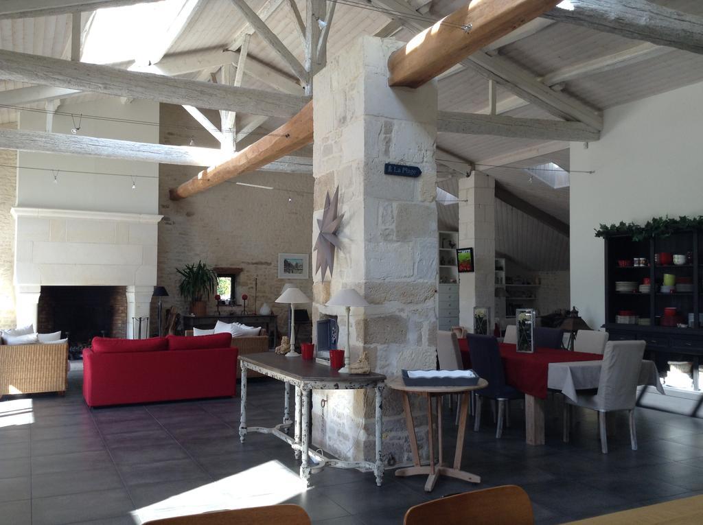 La Grange D'Aunis Bed & Breakfast Aigrefeuille-d'Aunis Bagian luar foto